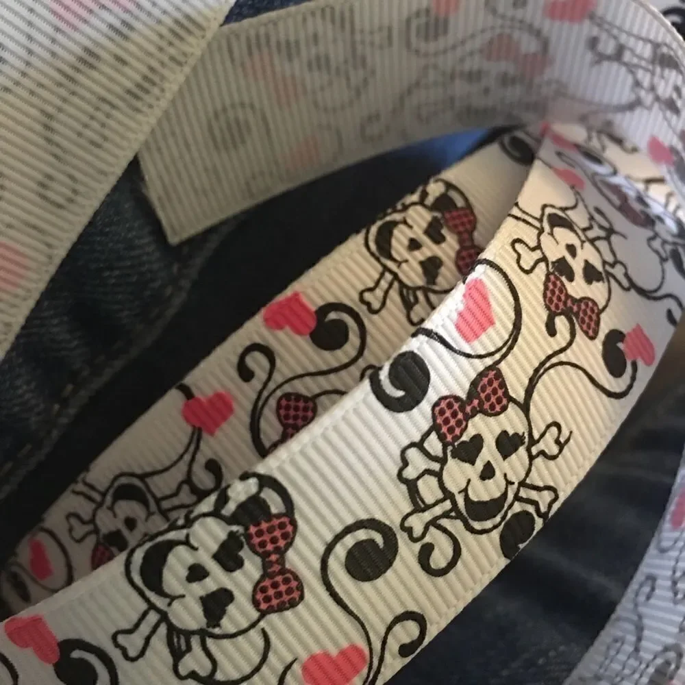 5/$24 grosgrain Ribbon 7/8” NEW 5 yards skulls